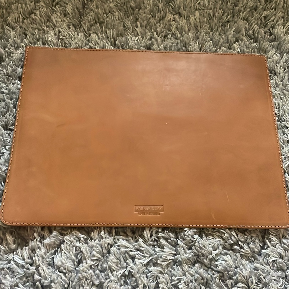 Leather lap top case